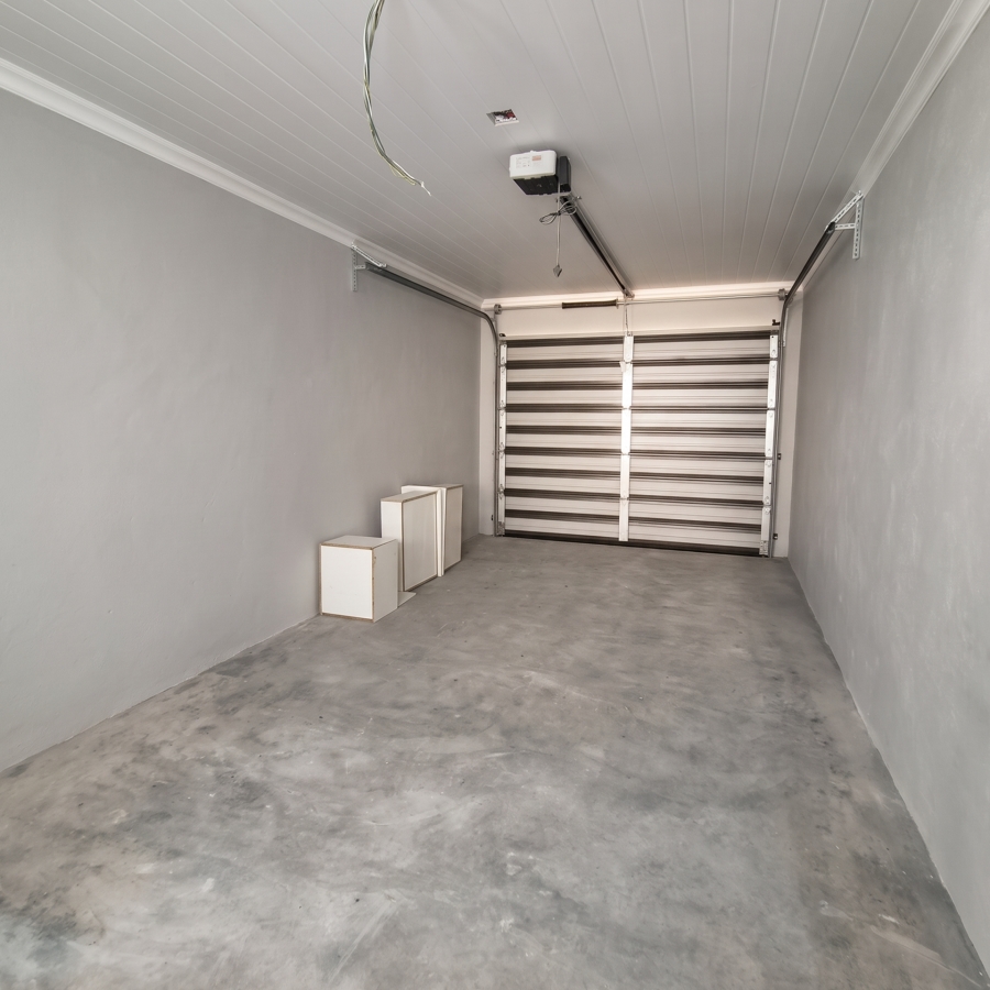 2 Bedroom Property for Sale in Struisbaai Western Cape